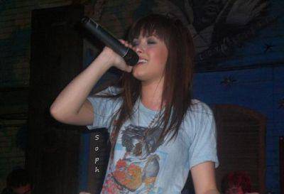 demilovato_net-hobneworleans-0001 - demi lovato