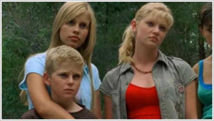 TMMGOSMFVIZEKEFLPIQ[1]