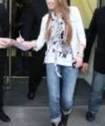 thumb_017 - miley cyrus Arriving at the Disney Store in Covent Garden in London