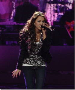 kt_Miley-Cyrus-American-Idol-Gives-Back1 - american idol