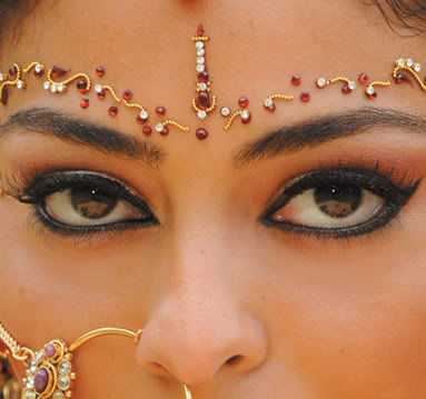 maquiagem-indiana12 - Caminho das Indias-India
