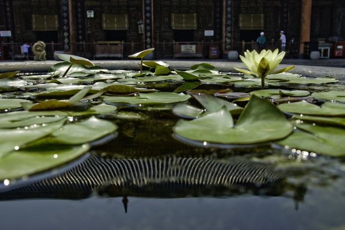 Great Mosque in Xian - China (pool) - Islamic Architecture Around the World