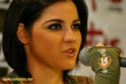 m_920 - Maite Perroni Poze Rare