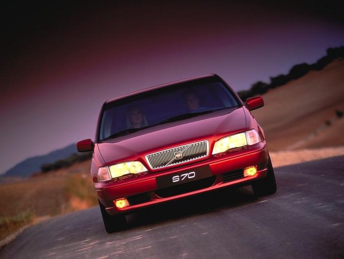 VOLVOI~5