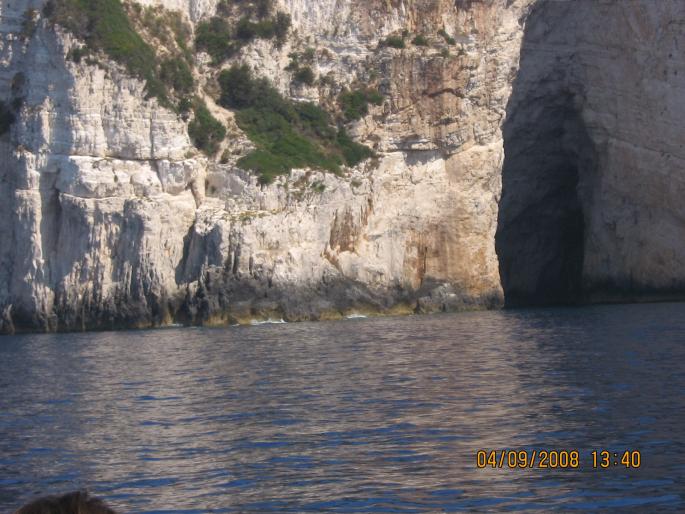 IMG_0170; plecarea de la pesterile albastre
