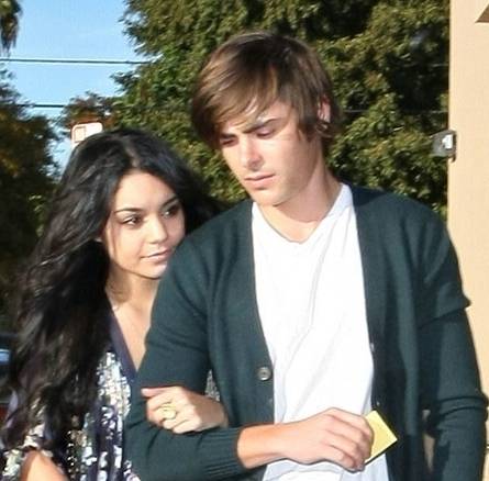 zac-efron-vanessa-hudgens-birthday-13