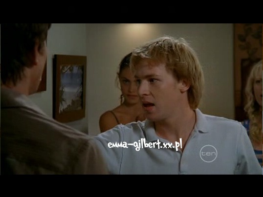 2q32m2v - H2O just add water