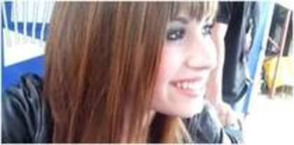  - 00 poze super rare cu demi lovato 00