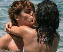 VIMHRKPZKQXOATMJKML - vanessa and zac