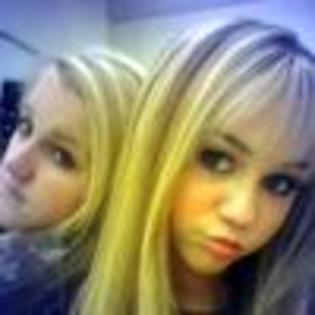 88EG8V591034-01 - multe poze miley