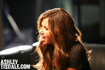 NQANQCYPMKRICFTRVHI - Ashley Tisdale-cantareata