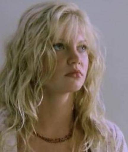 WVYTYHBFGJEKHBBRWIC - cariba heine