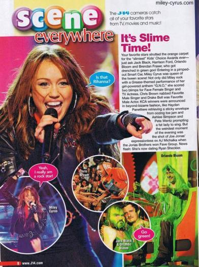 VGRXQUSLDNIEBOAOXPV - Reviste si aricole cu Miley Cyrus