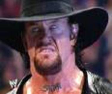 Undertaker004 - Undertaker si Kane