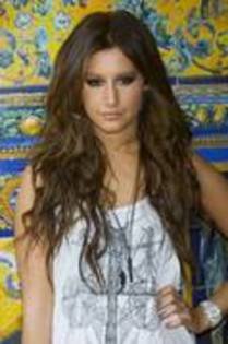 AJGDSJKFCVIYIDSGZUJ - ASHLEY TISDALE -GUILITY PLEASURE SPAIN RELEASE