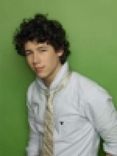 CAWQRTH4 - nick jonas