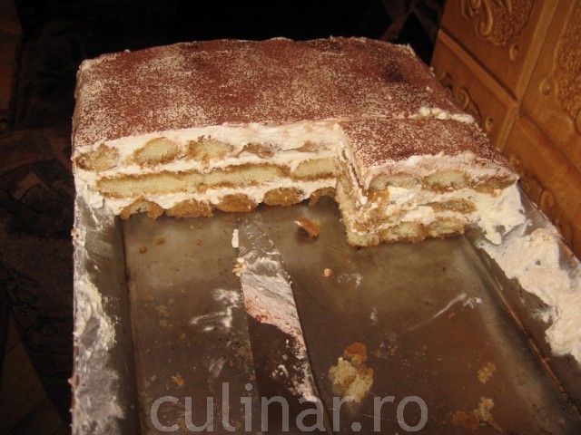 prajitura-tiramisu_1199365353