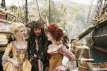 small_kinopoisk_ru-Pirates-Caribbean-At-World-s-End-539414.jpg - pirati caribscovo morea