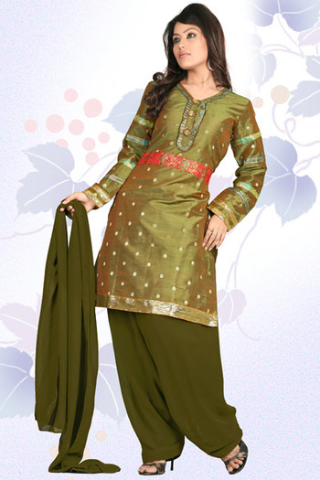 106506 - saree-uri2