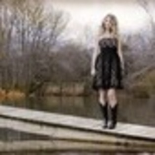taylor-swift-423879l-thumbnail_gallery
