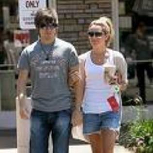 ytt - ashley tisdale si zac efron