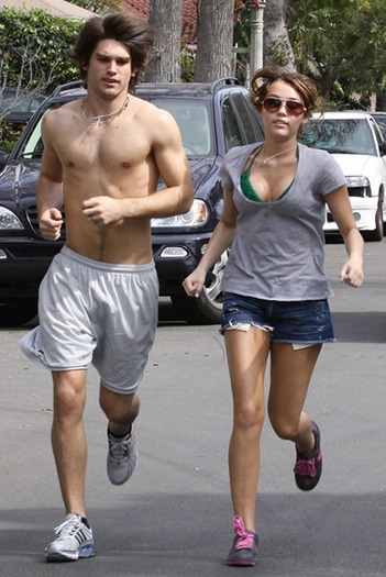 4 - miley cyrus jogging