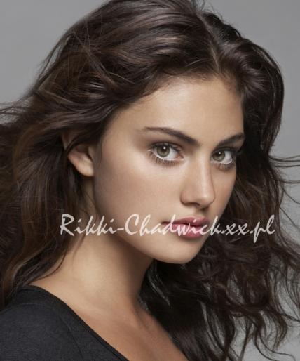 Phoebe Tonkyn - Cleo Sertori-Phoebe Tonkin