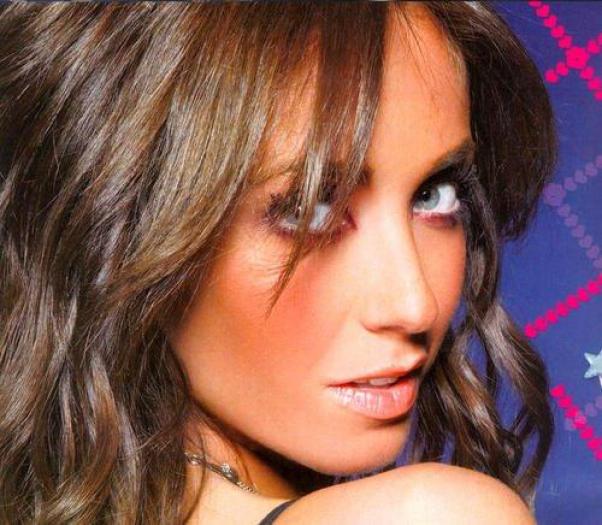 1199188750_f - poze anahi