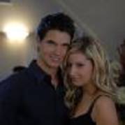 6Zq2s1356407-01 - idul lui ashley tisdale