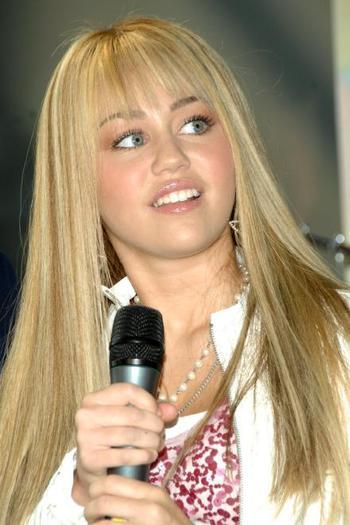 ZQSSADRPFKHYVFSJWIA - Magazinul deschis in 2007 Hannah Montana