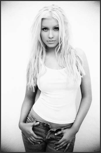 41 - Christina Aguilera