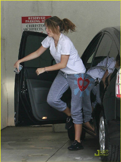 nxkp5e - Miley Cyrus
