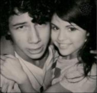 CQLEKFTKDQQTRIYZXLZ - ooooooooooooooooooooooselena and nick o singura poza