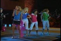 RJCPROSIWOBLEVZRUAO - ashley tisdale