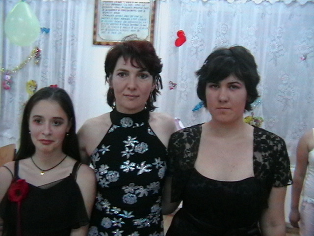 IMGA0110; Cu Madalina si Adela
