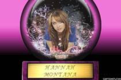 VVEQIYDGVYMEEJBEPDX - here are almost all my photos with Miley and Hannah