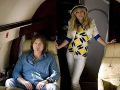 46-Hannah_Montana_The_Movie.embedded.prod_affiliate.50