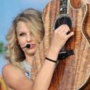 Taylor_Swift_1230495066_0