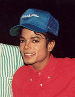 140px-Michaeljackson_(cropped)