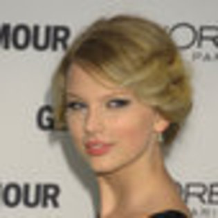 taylor-swift-989185l-thumbnail_gallery