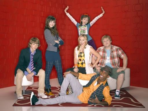 normal_SONNYWITHACHANCE_Y1_GAL_005