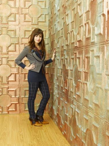 normal_SONNYWITHACHANCE_Y1_GAL_038 - demi lovato