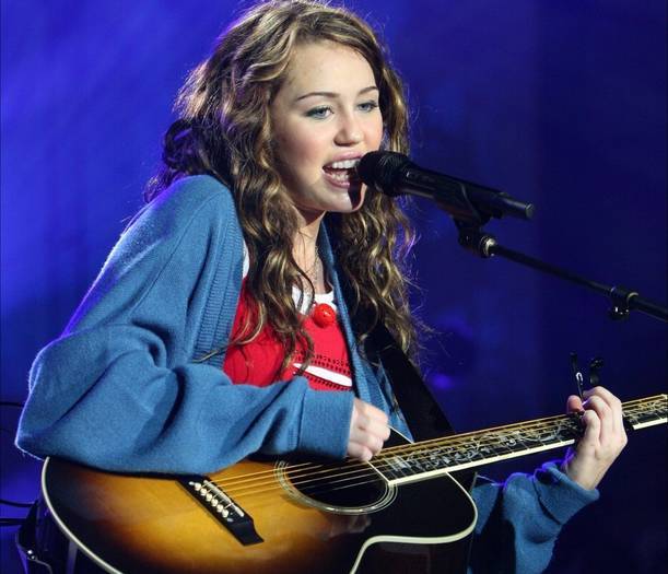 9845_87534 - miley cyrus