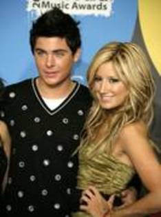 VWQIQFLMMZMILWOUIEA - ASHLEY SI ZAC