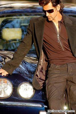 hrithik_roshan (117); Actor indian ce a devenit peste noapte un super star, din cauza filmului de succes "Kaho Naa... Pyaa
