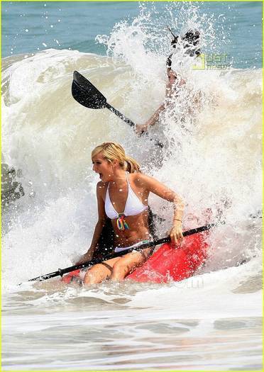 ATGMMQKZBNDXGPNMDQA - ASHLEY IN HAWAII