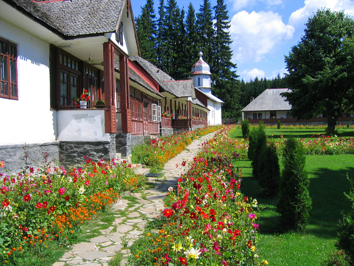 IMG_0333; MANASTIREA CHEIA
