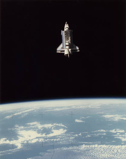 space-shuttle-challenger[1] - spatiul