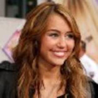 EQOAIZFUXSDWCZSVEKM - miley cyrus-hannah montana