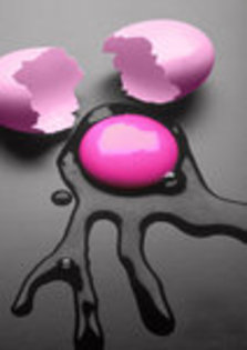 pink_egg___by_bas7a - Preferatele mele